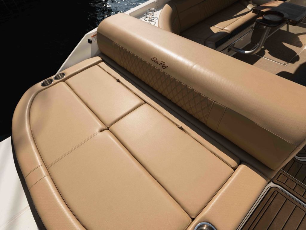 2019 Sea Ray SLX 280 - 9