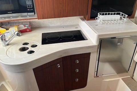 2019 Grady-White Express 330 - 12