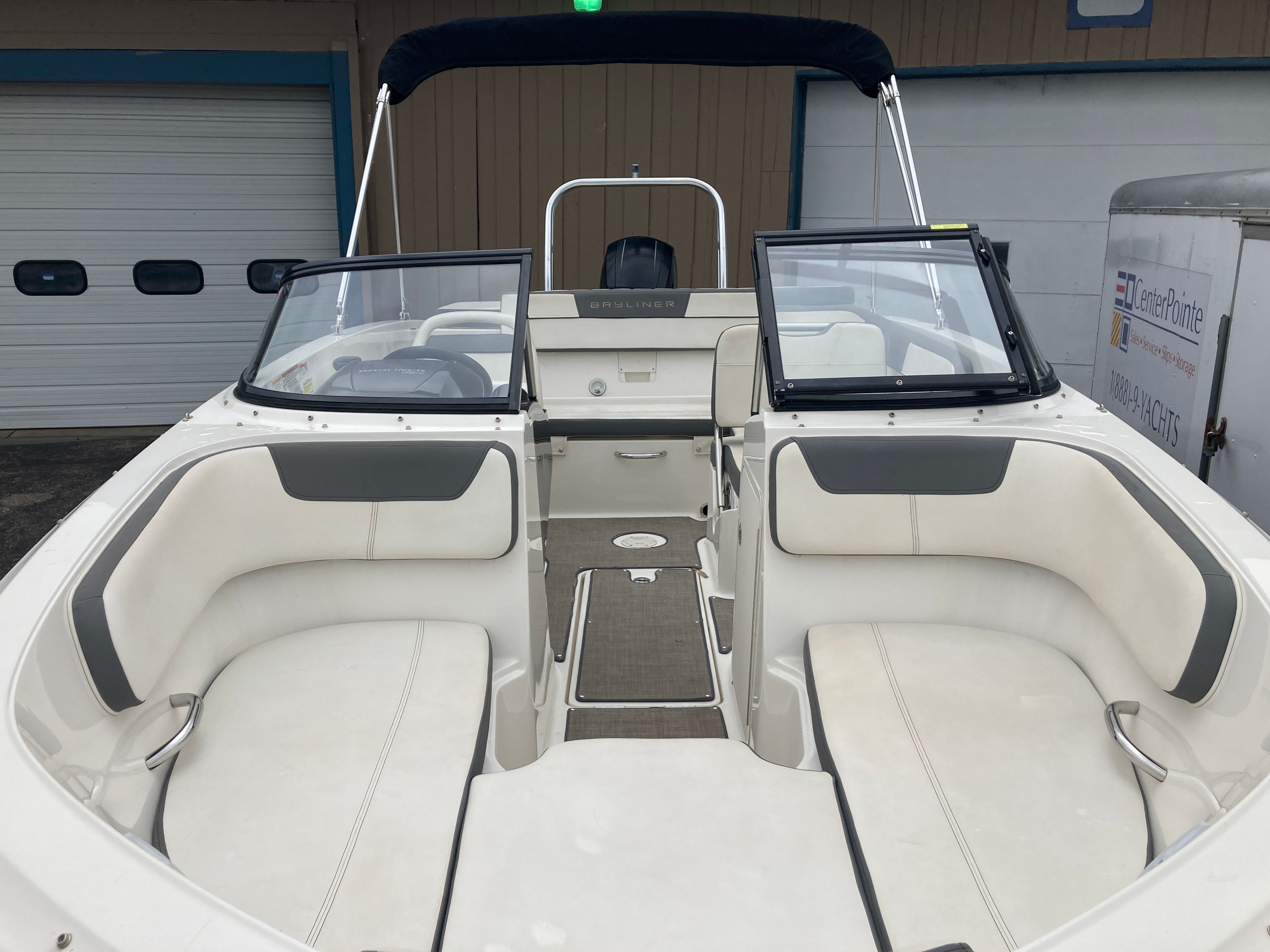 2017 Bayliner VR5 - 7