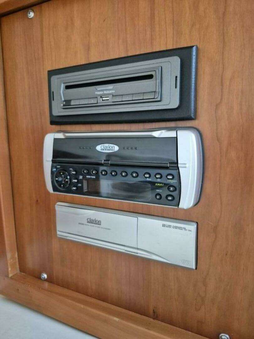 2004 Riviera 4000 Offshore - Image 62