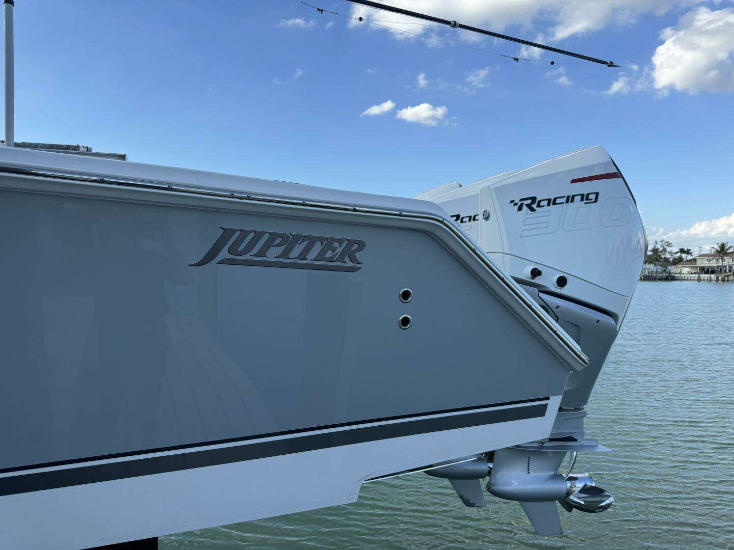 2024 Jupiter 38 HFS - Image 28