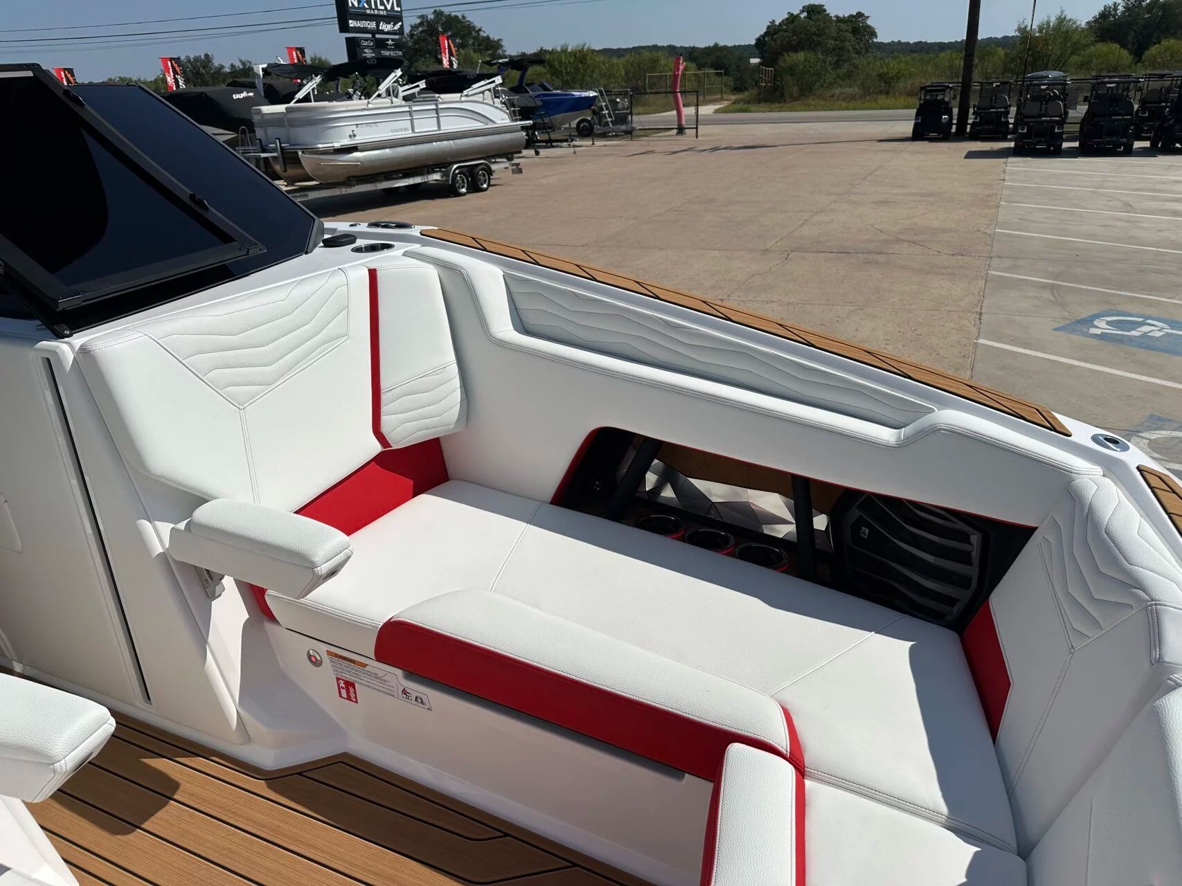 2026 Nautique G25 - 39