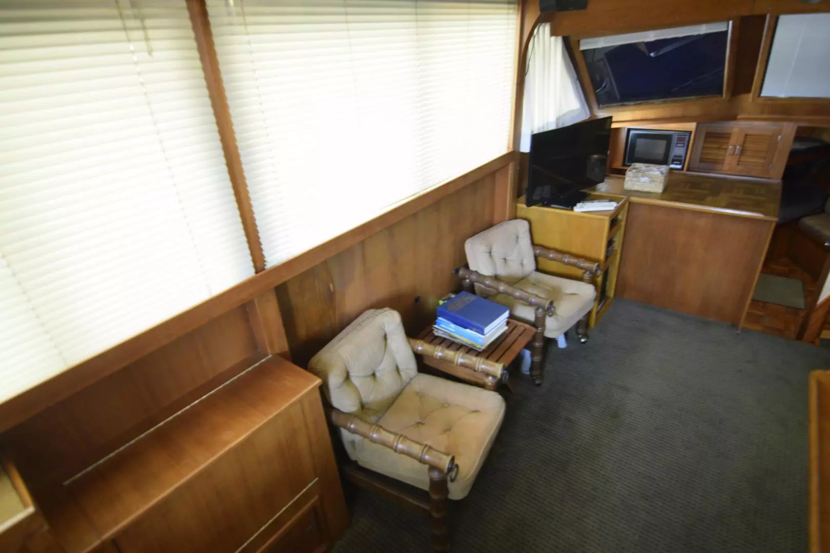 1987 Jefferson Sundeck - Image 8