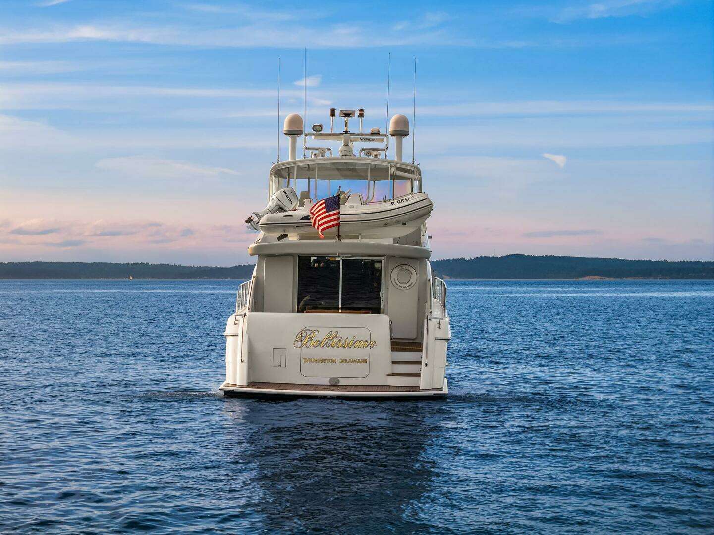 2001 Hatteras Cockpit Motoryacht - Image 29