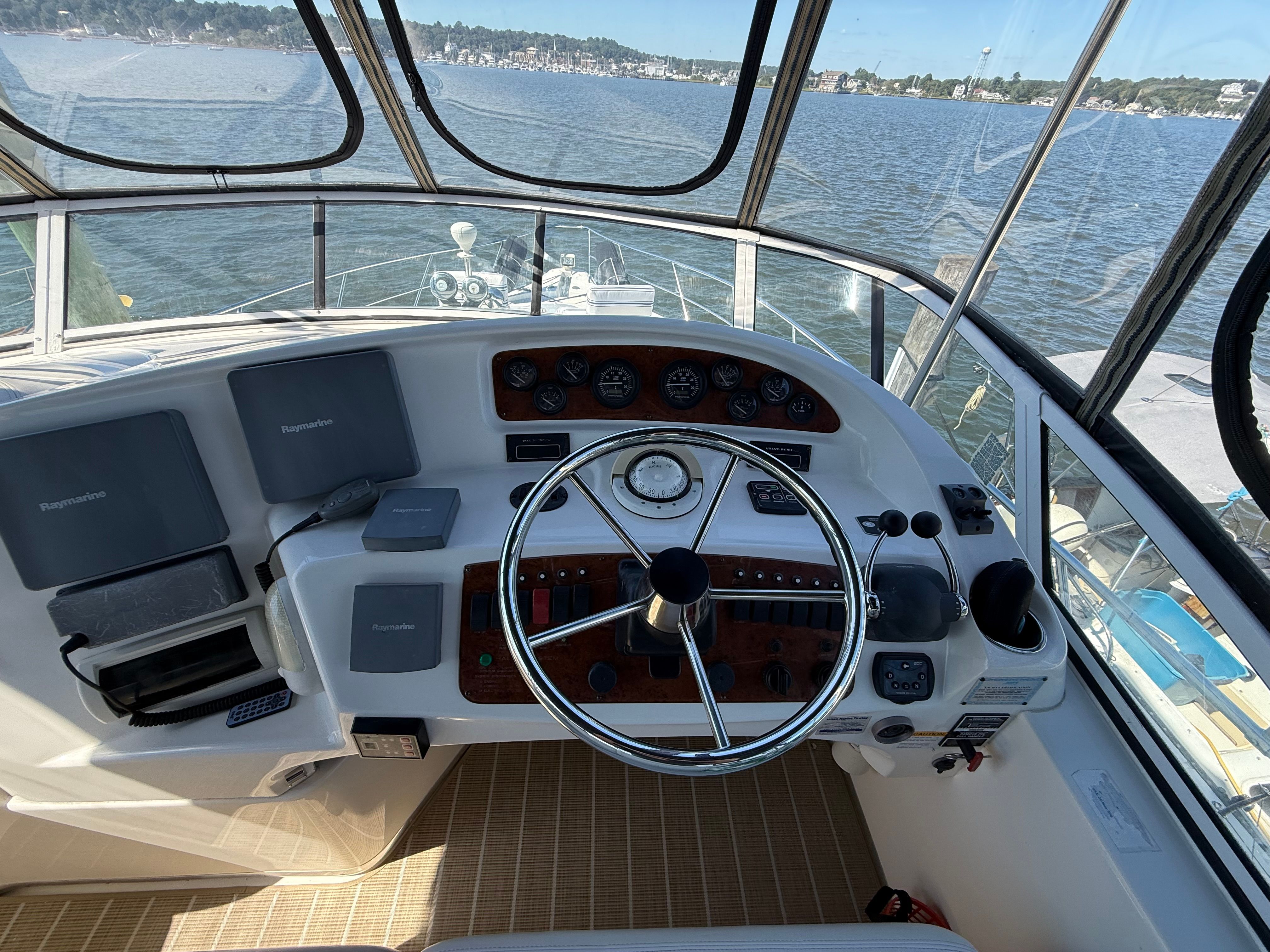 2005 Silverton 410 Sport Bridge - 18