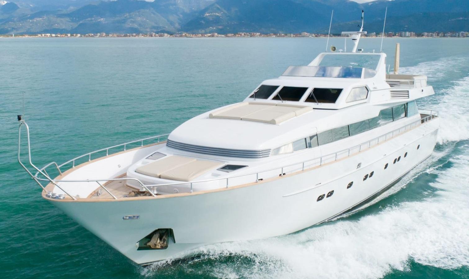 1993 Admiral 28