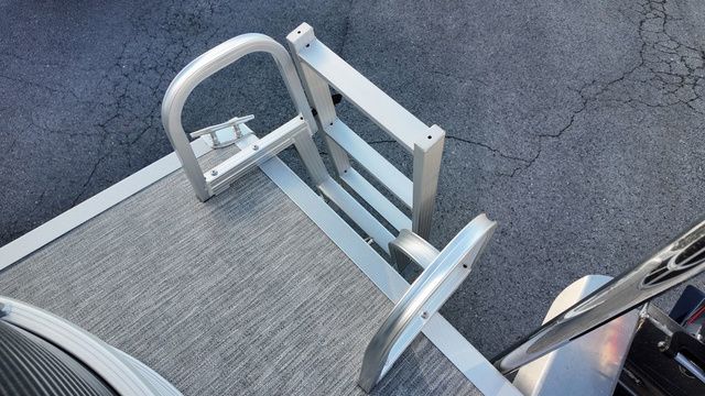 2026 Bennington S Quad Bench 22 SSR - 29