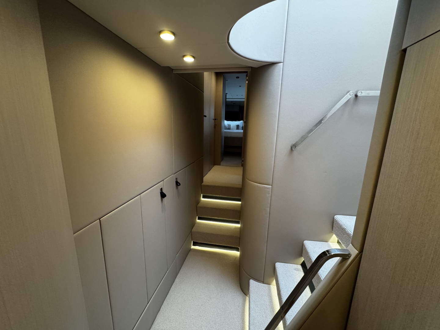 2026 Azimut S7 - Image 34