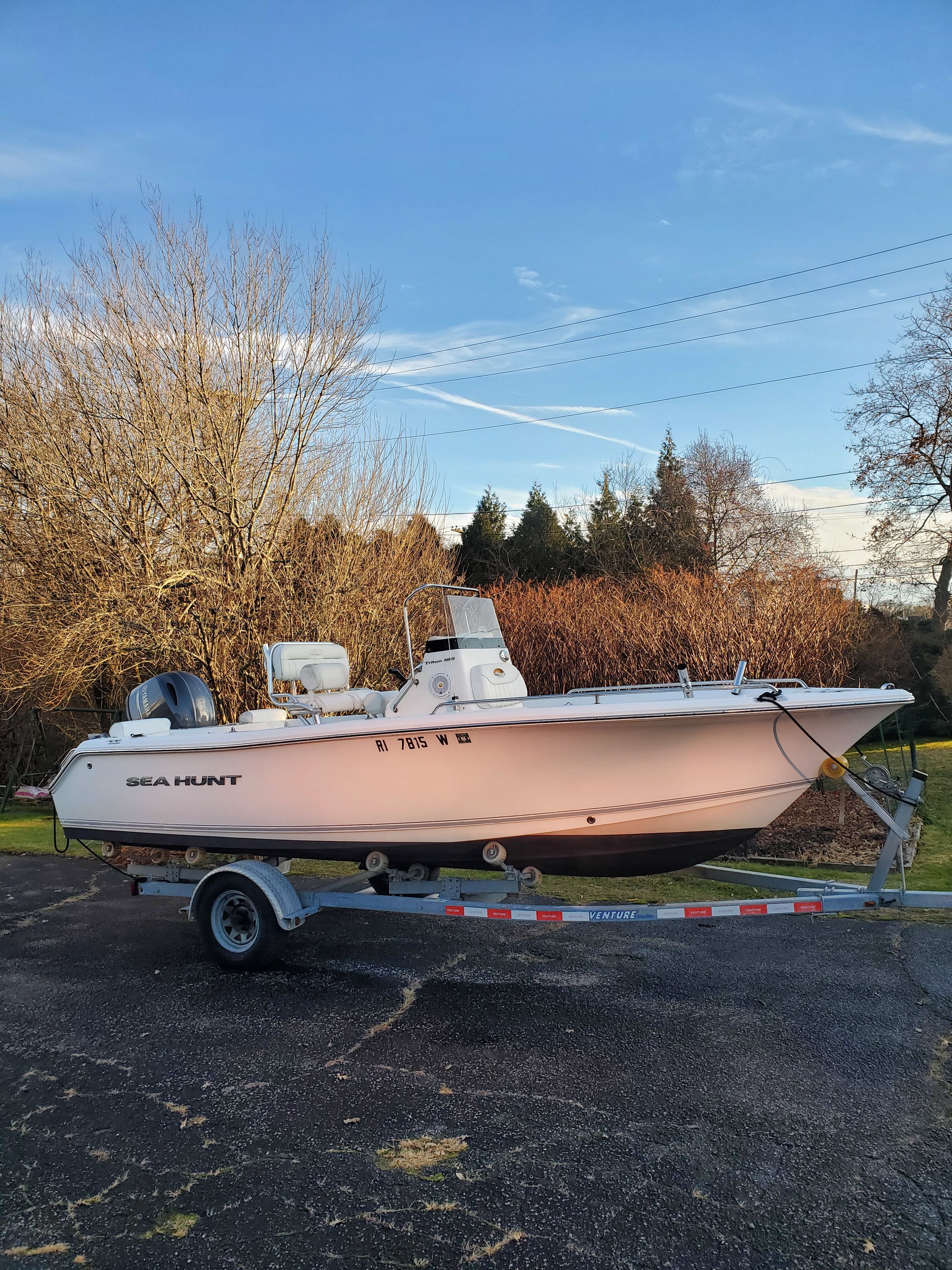 2015 Sea Hunt Triton 188