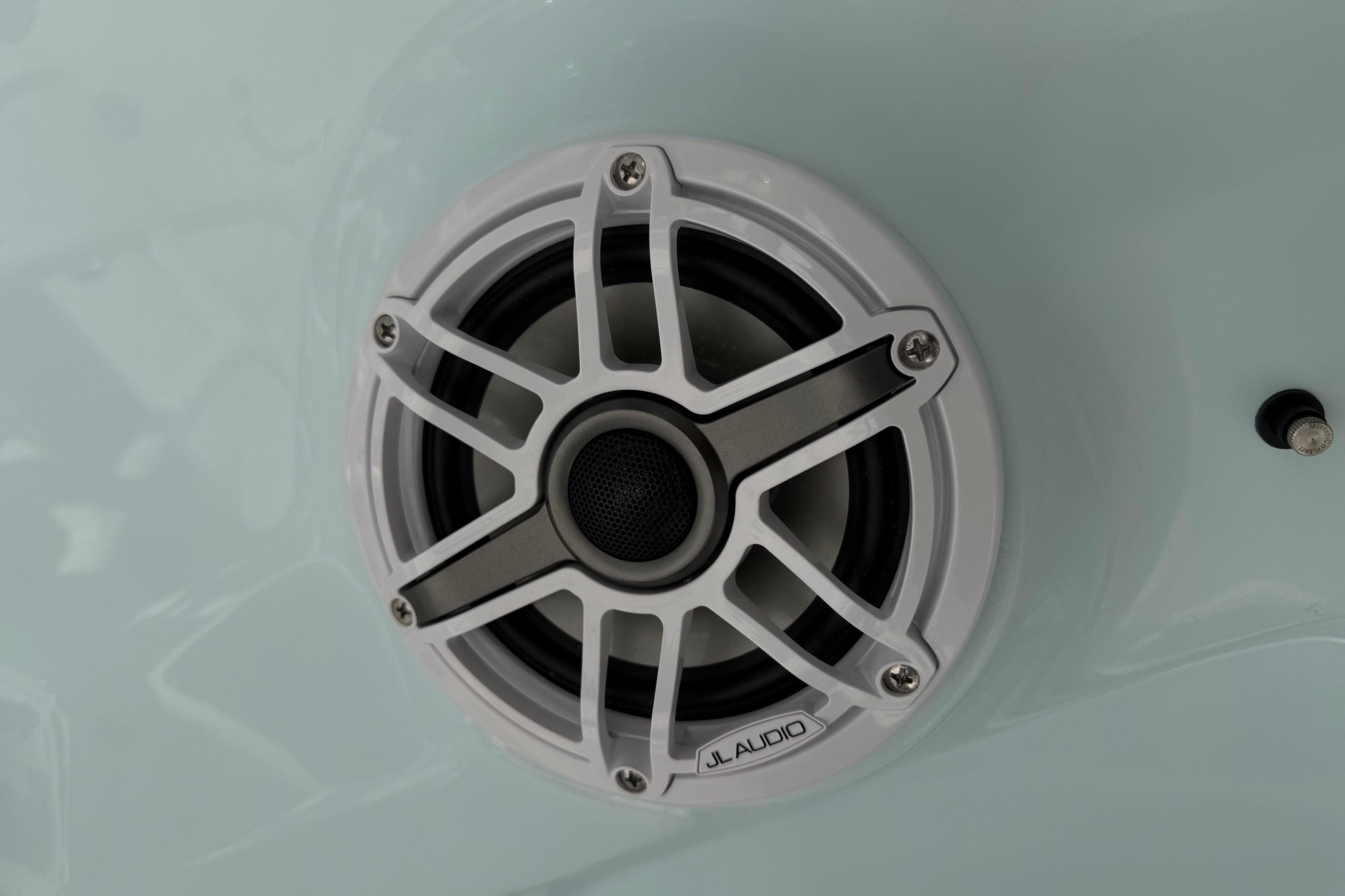 Marine speaker on 2026 Sea Hunt Ultra 285 Coffin Box boat, featuring JL Audio design.