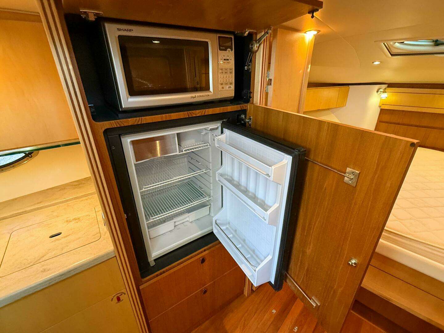 2013 Tiara Yachts 3600 Coronet - Image 33