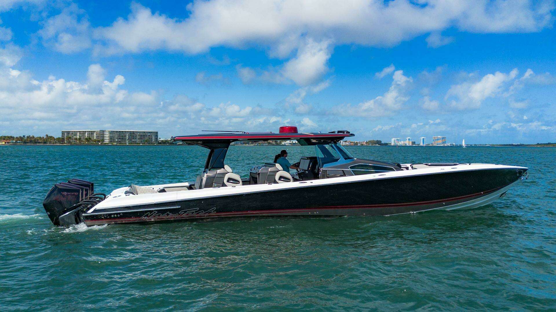 2023 Nor-Tech 500 Sport - Image 2