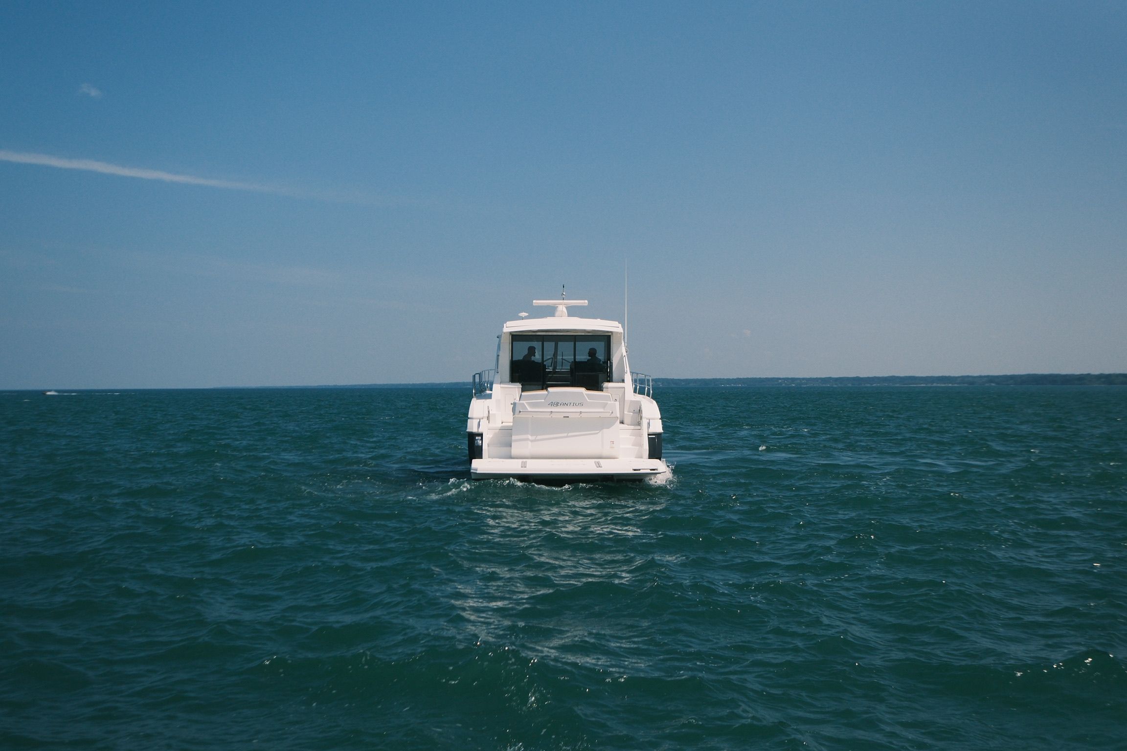 2015 Cruisers Yachts 48 Cantius - 26