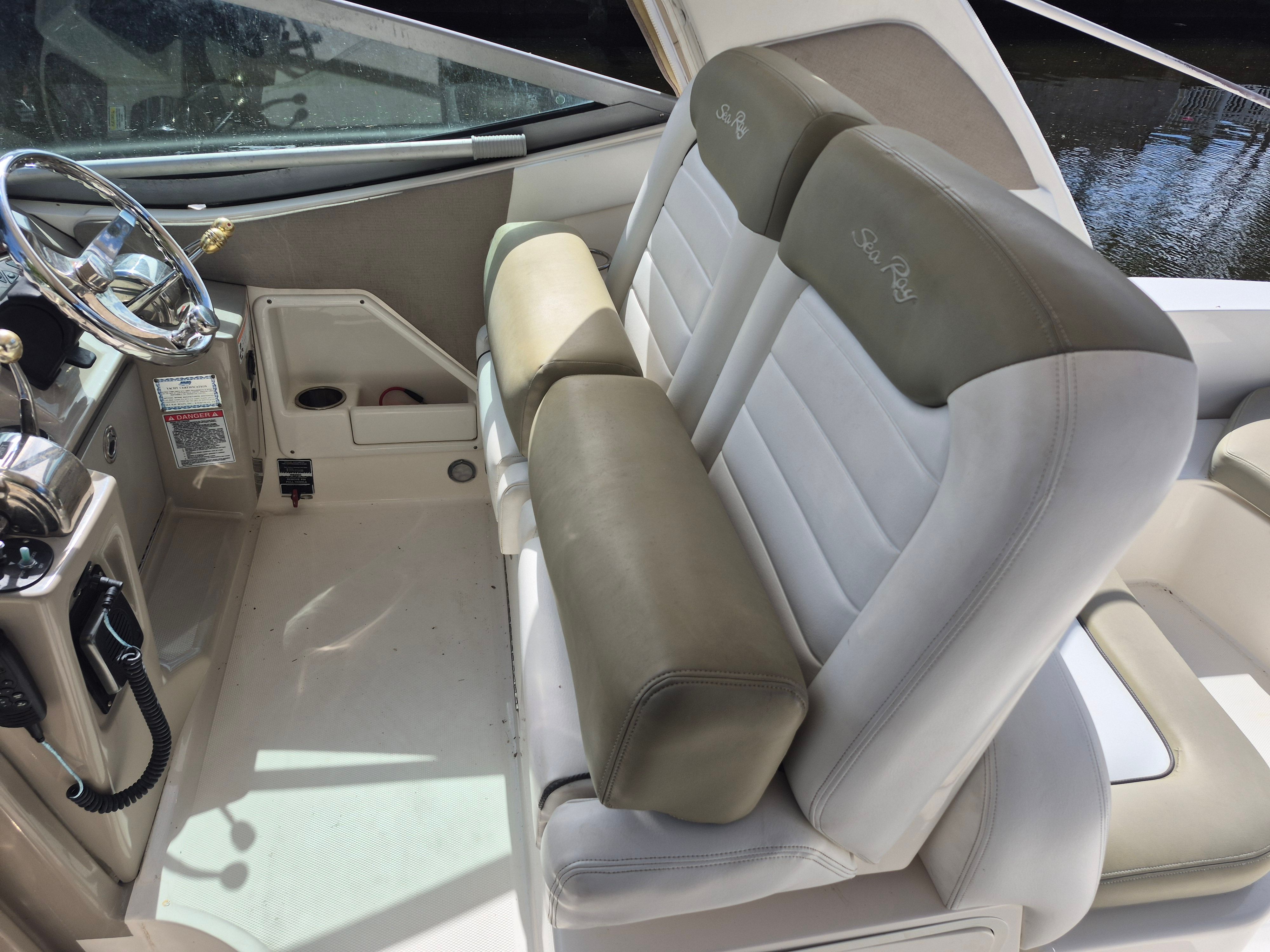 2007 Sea Ray Sundancer 310 - 3
