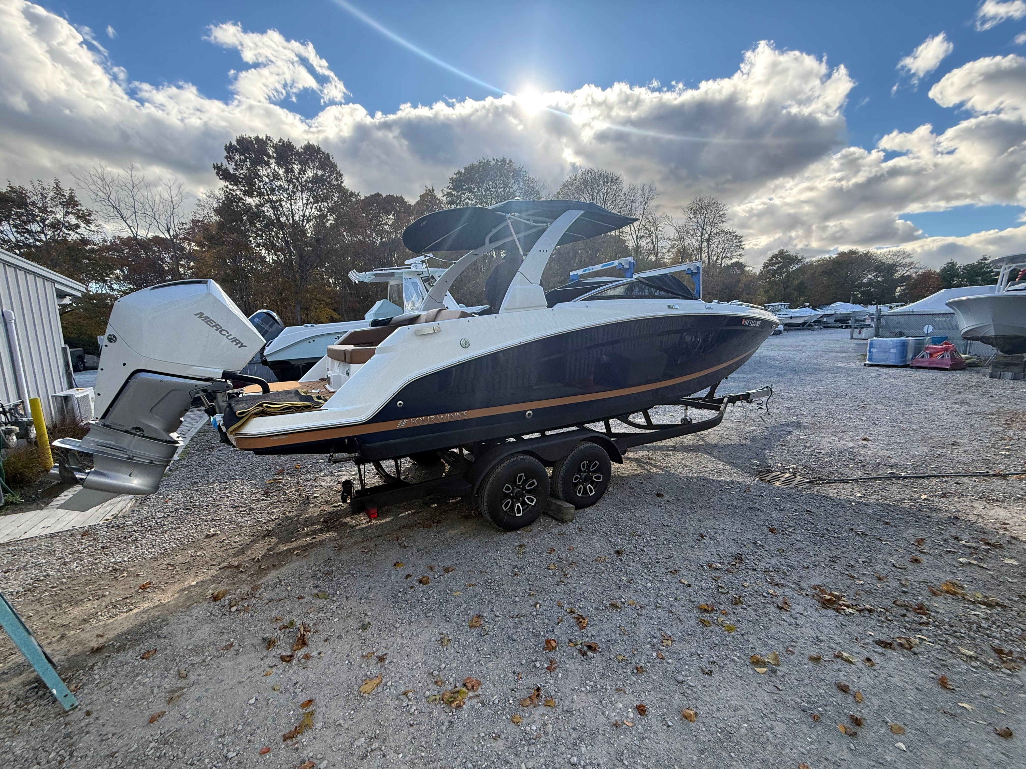 2024 Four Winns HD8 - 7