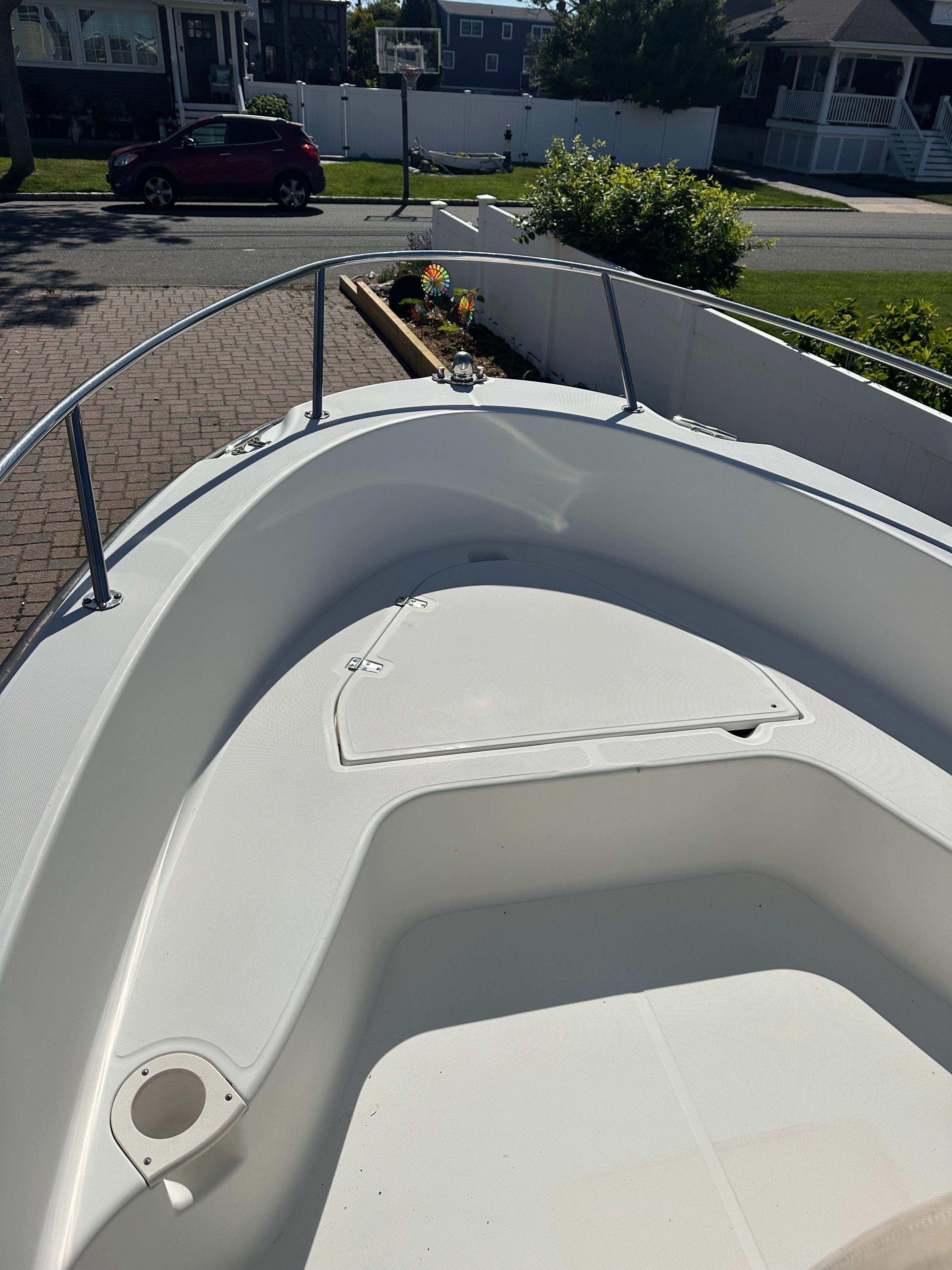 2006 Boston Whaler 190 Outrage - 3