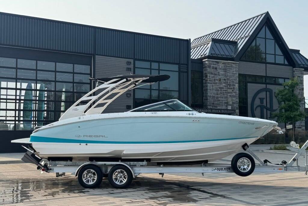 2022 Regal LS6 Surf
