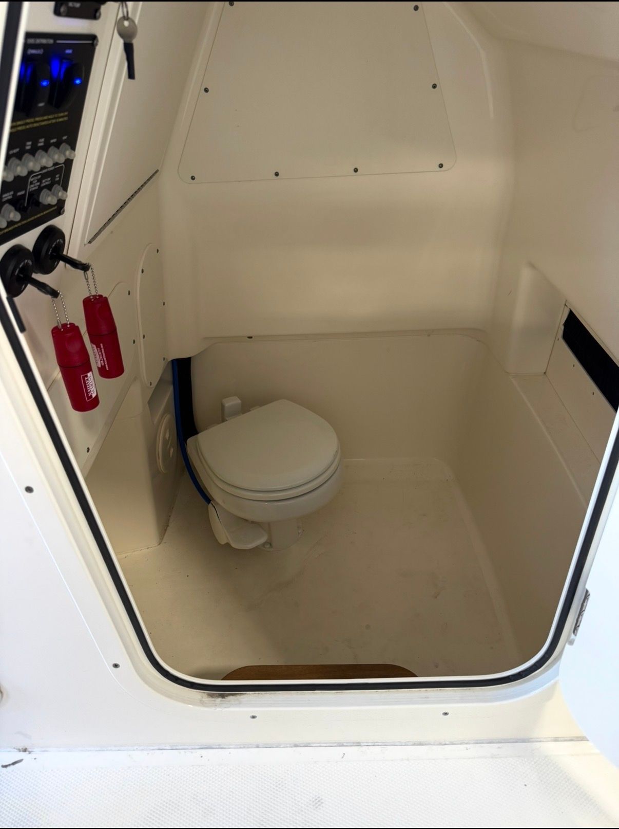 2023 Boston Whaler 280 Dauntless - 6