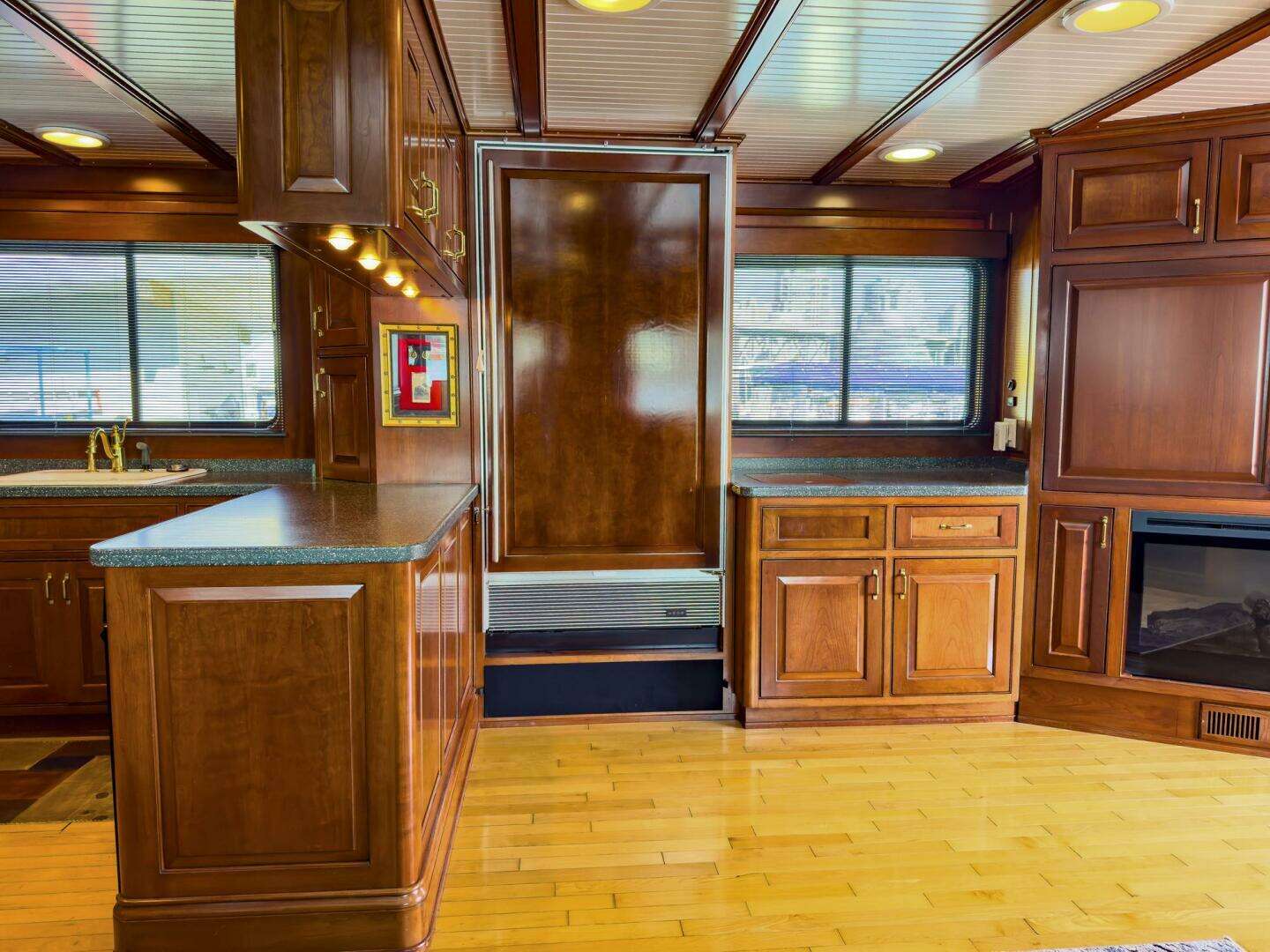 2002 Trawler Custom Aluminum - Image 22