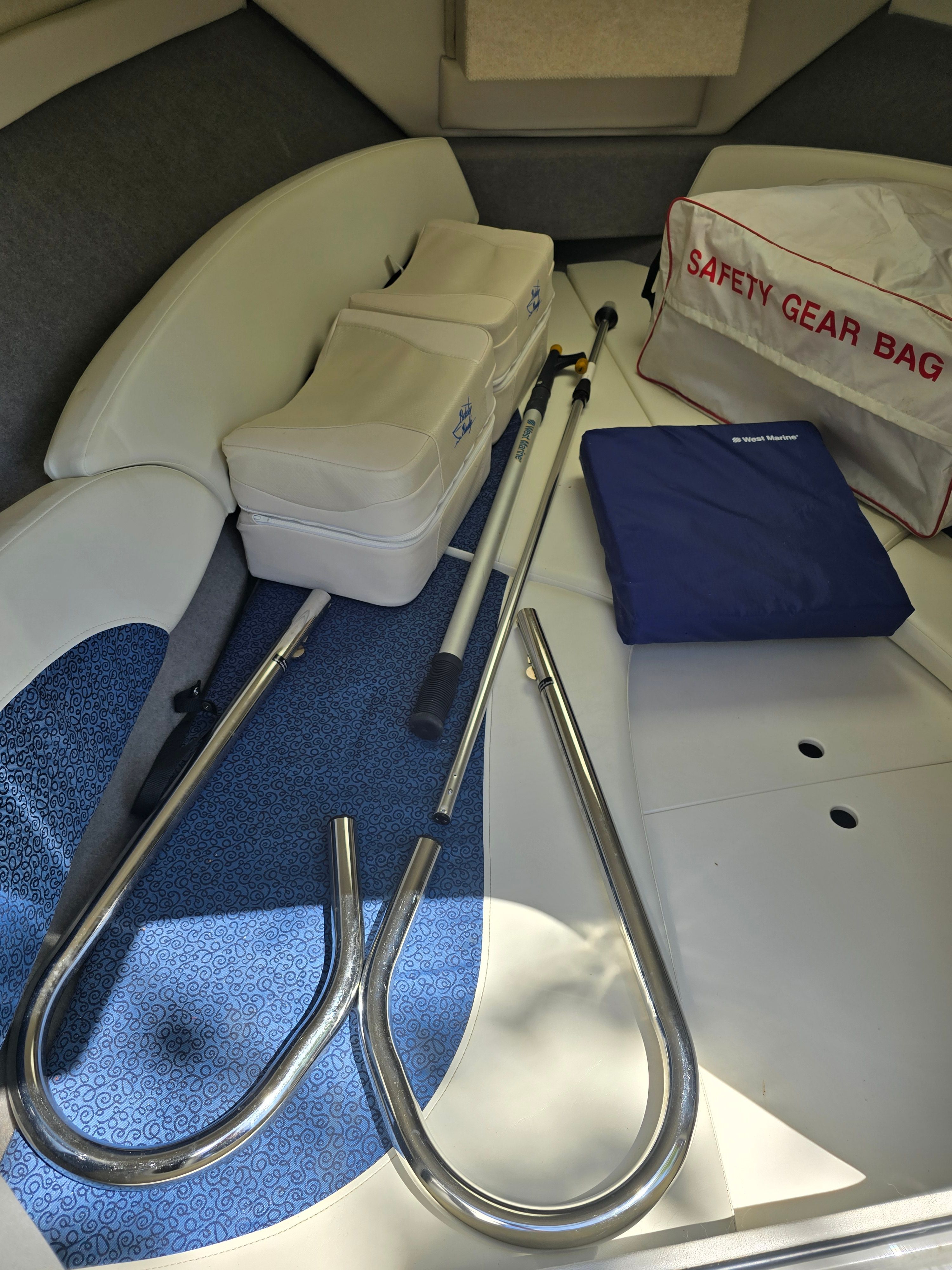 2007 Bayliner Discovery 192 - 25