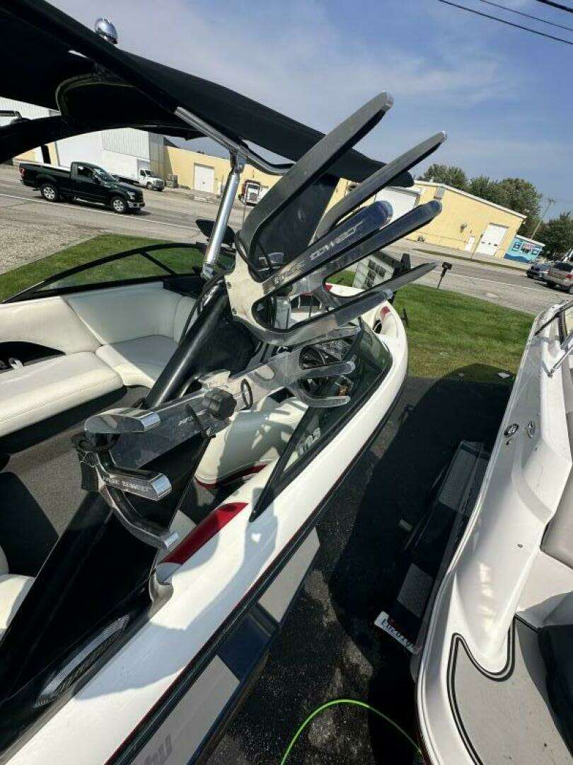 2007 Malibu 21 V RIde - Image 13