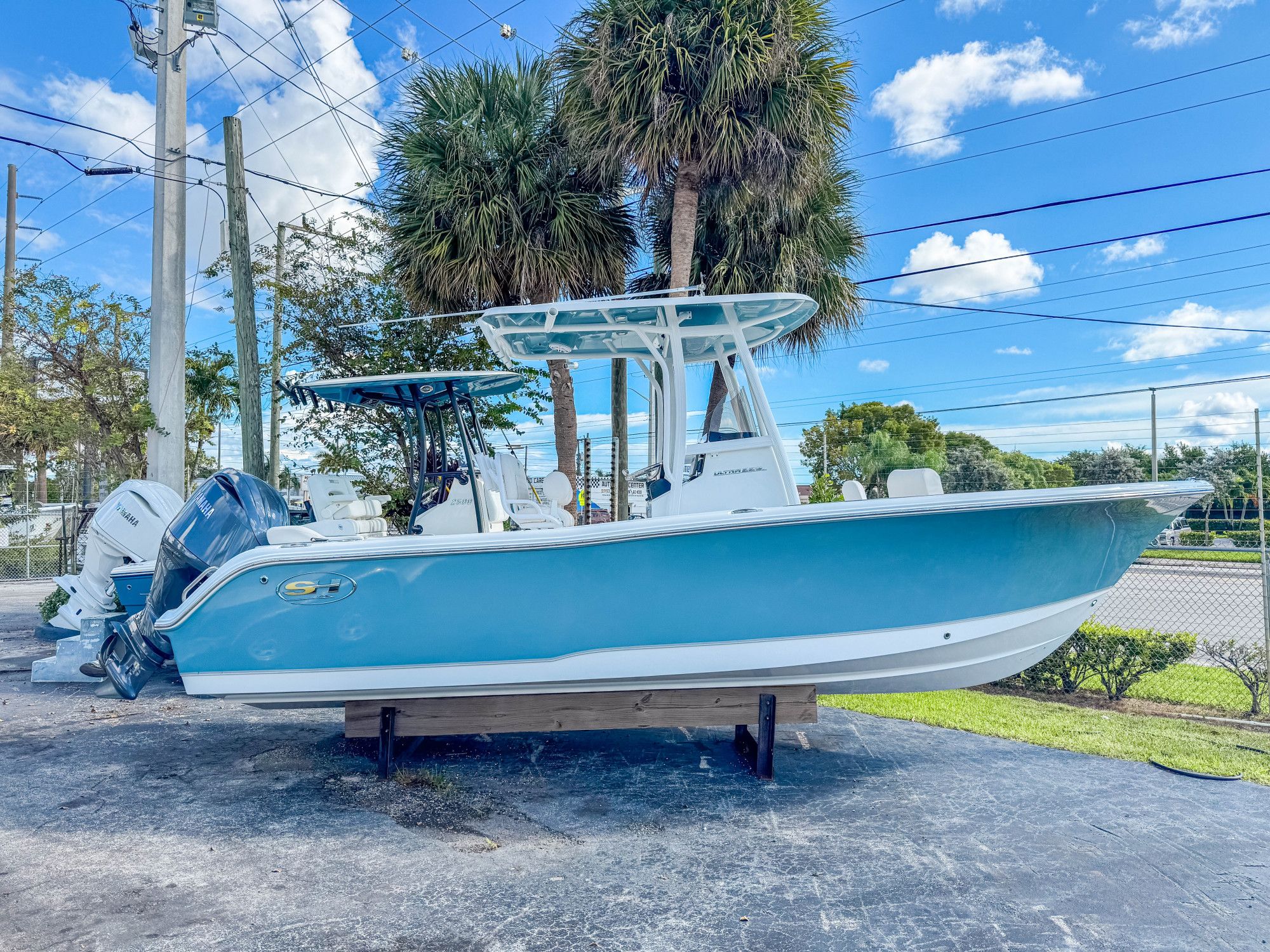 2026 Sea Hunt Ultra 229