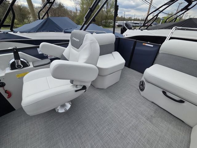 2026 Crest Conquest SE 220 Cruise Tri-Toon W/150Hp And Traile - 11