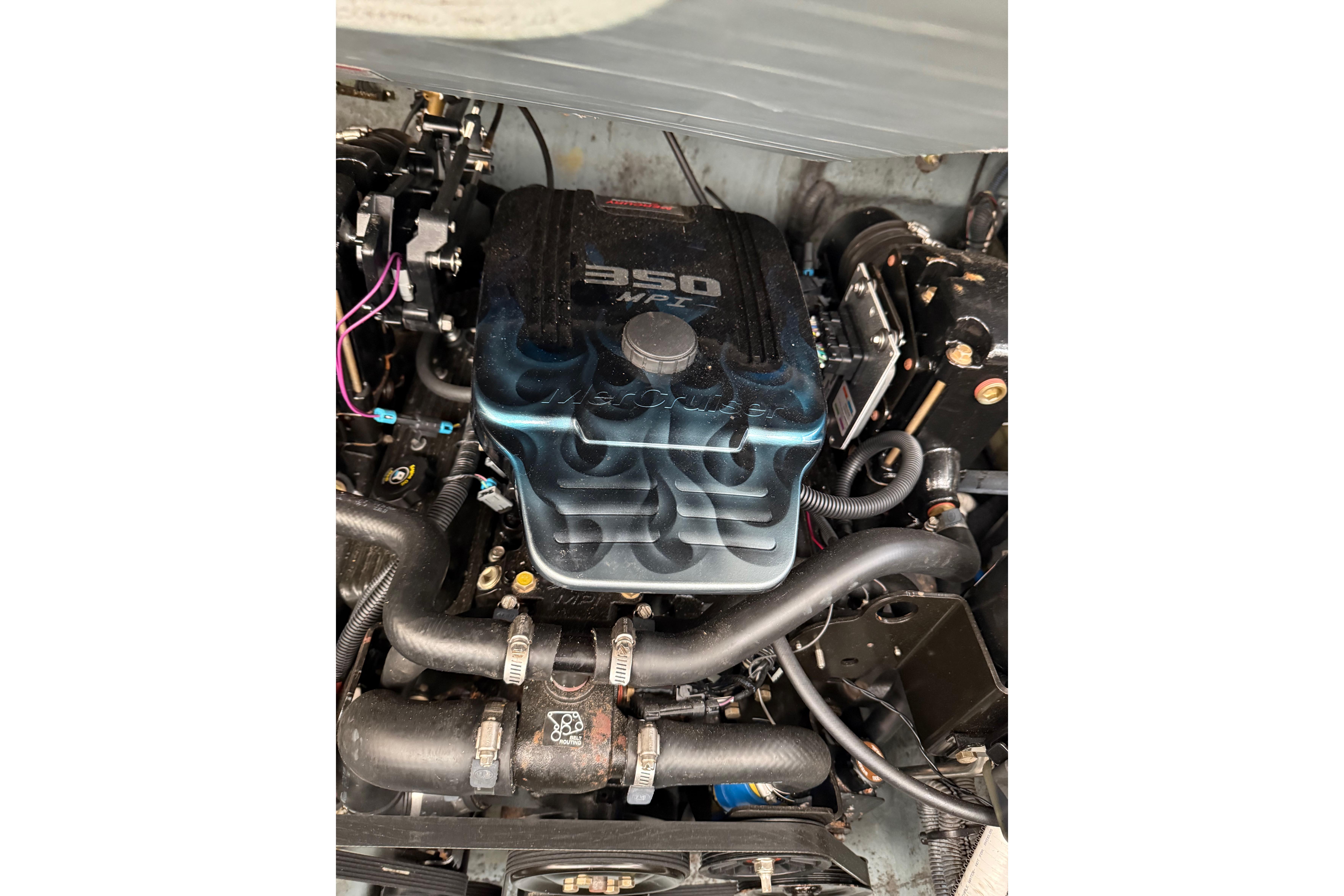 Engine of a 2001 Sea Ray Sundancer 310 boat, featuring a 350 MPI motor.