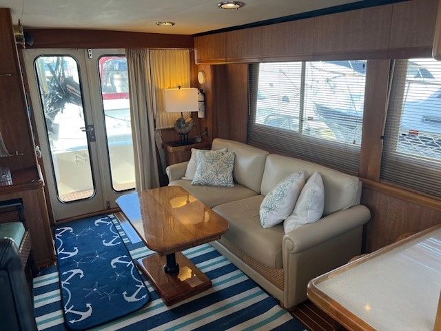 2006 Mainship 43 Trawler - Image 3