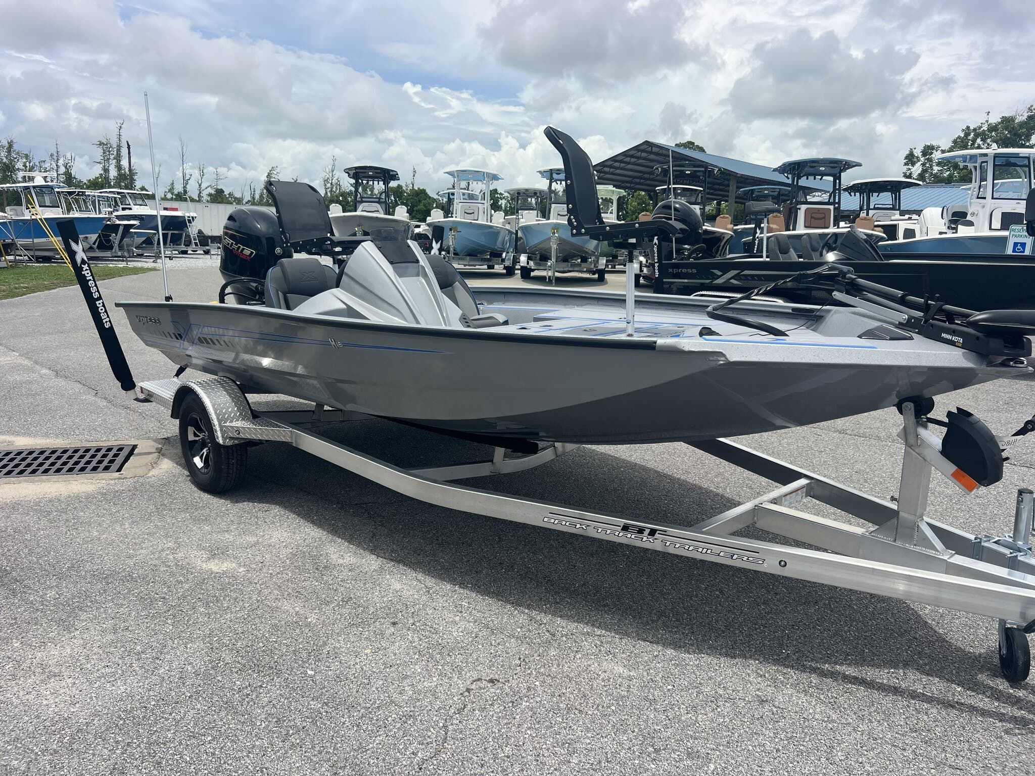 2026 Xpress Hyper-Lift Crappie Series H18C