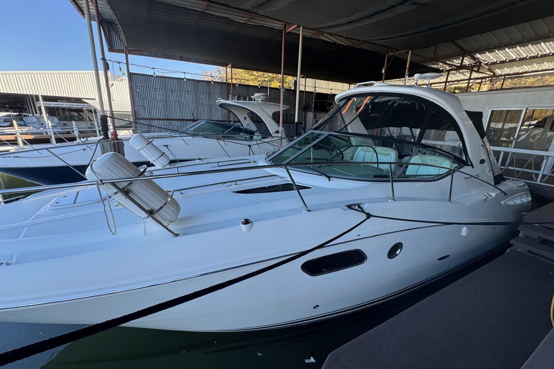 2010 Sea Ray Sundancer 350