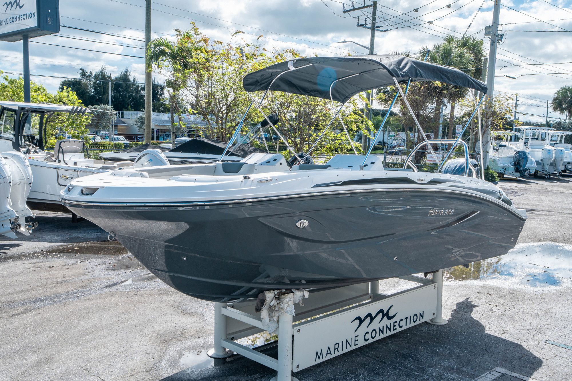 2026 Hurricane SunDeck 2050 OB - 6