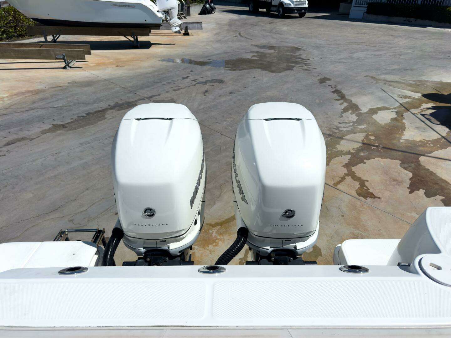 2018 Boston Whaler 315 Conquest - Image 9