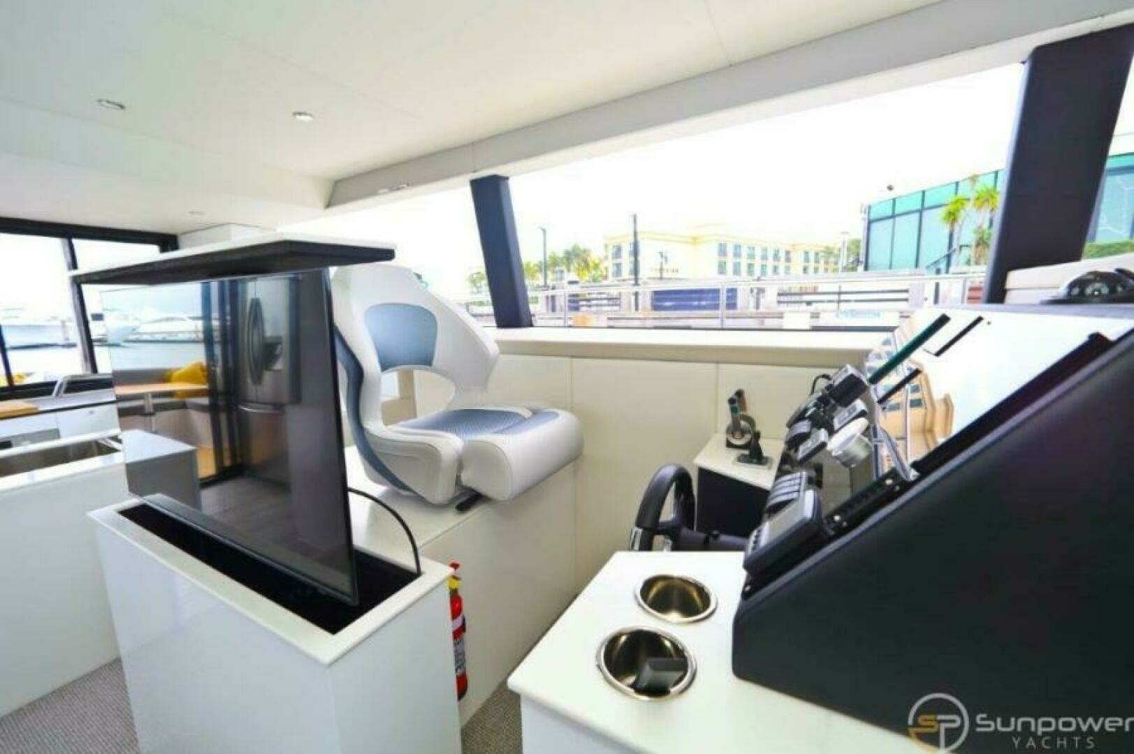 2022 Sunpower Yachts Solar-E 44 VIP - Image 25