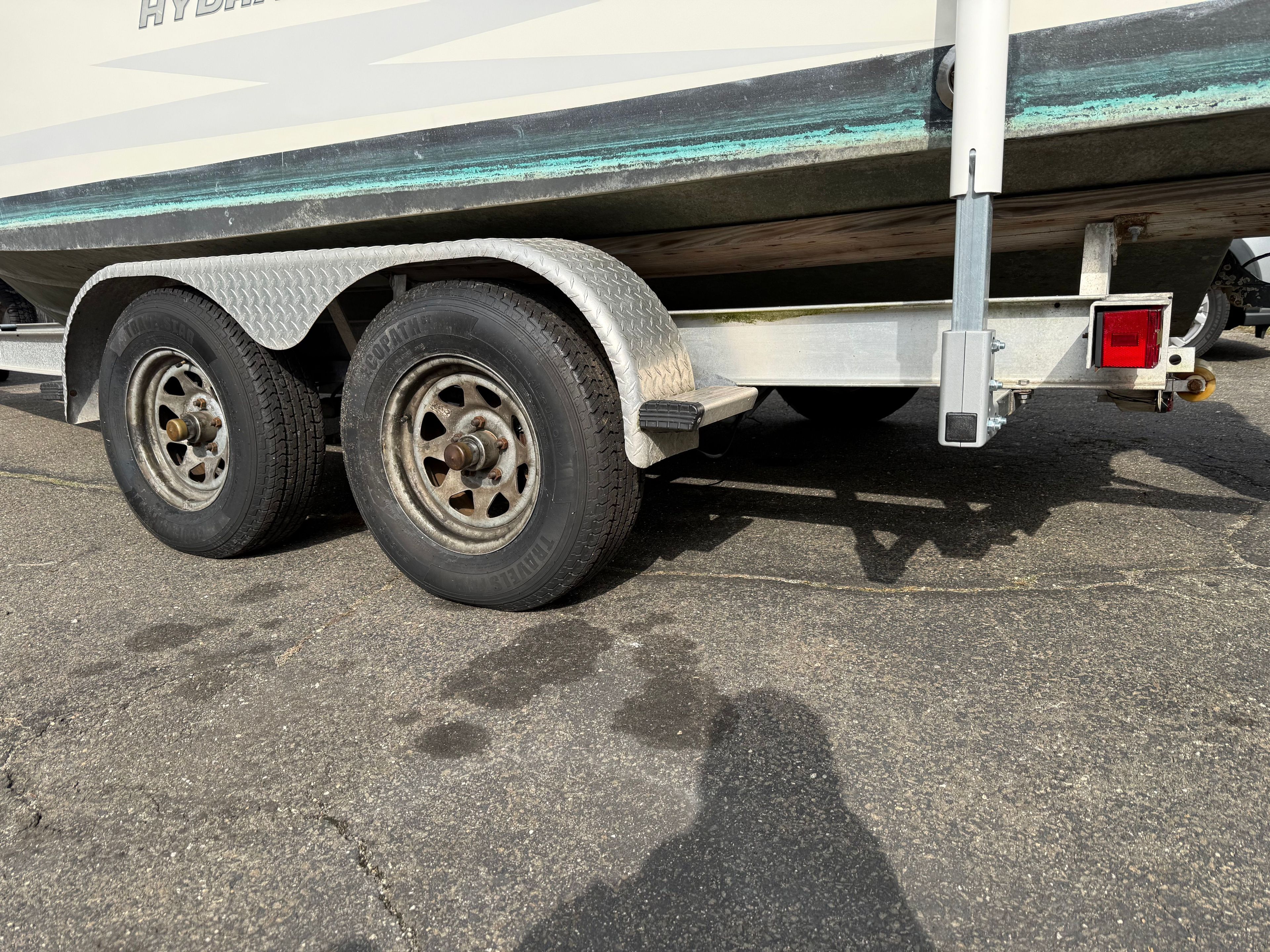 2008 Hydra-Sports Vector 2200 VX boat trailer with dual axles.