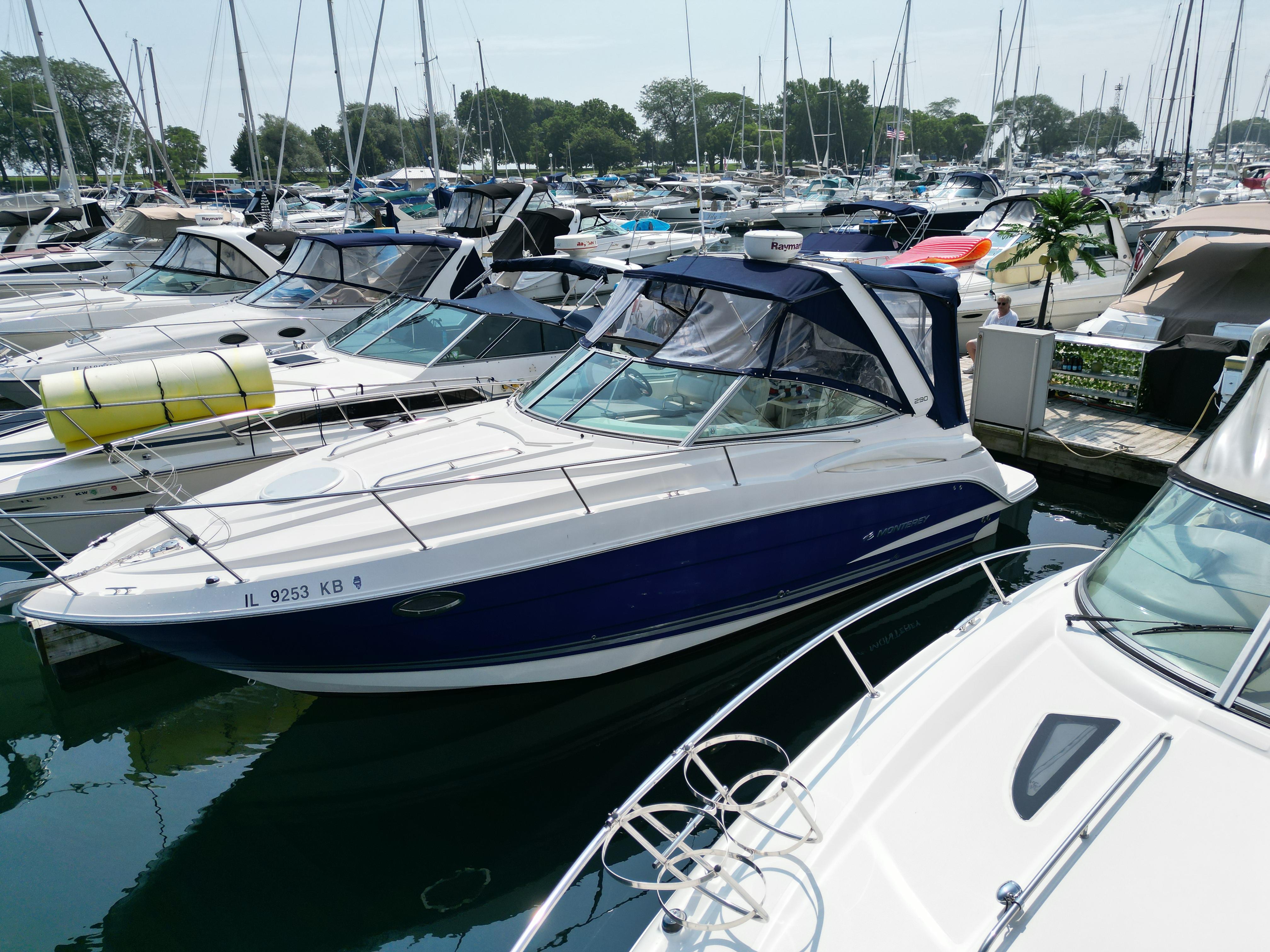 2005 Monterey 290 Cruiser
