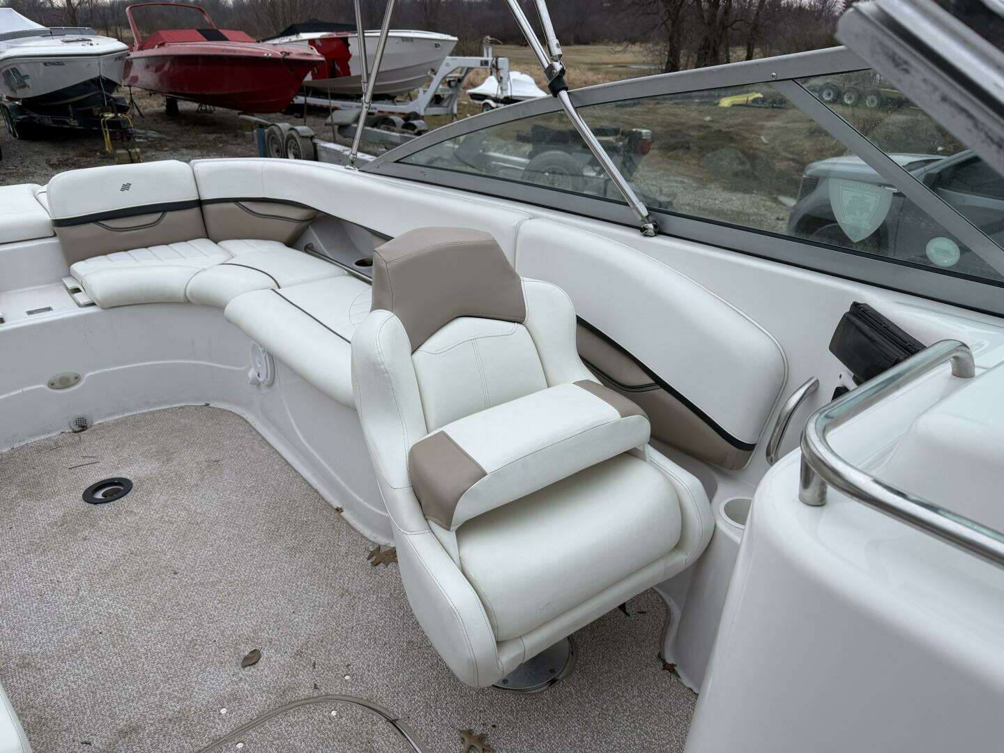 2005 Four Winns 250 Horizon - Image 21
