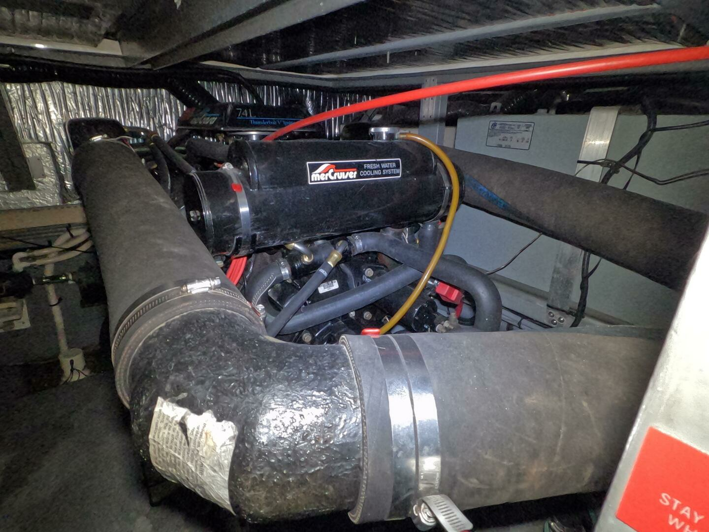 1995 Sea Ray 400 Express - Image 37