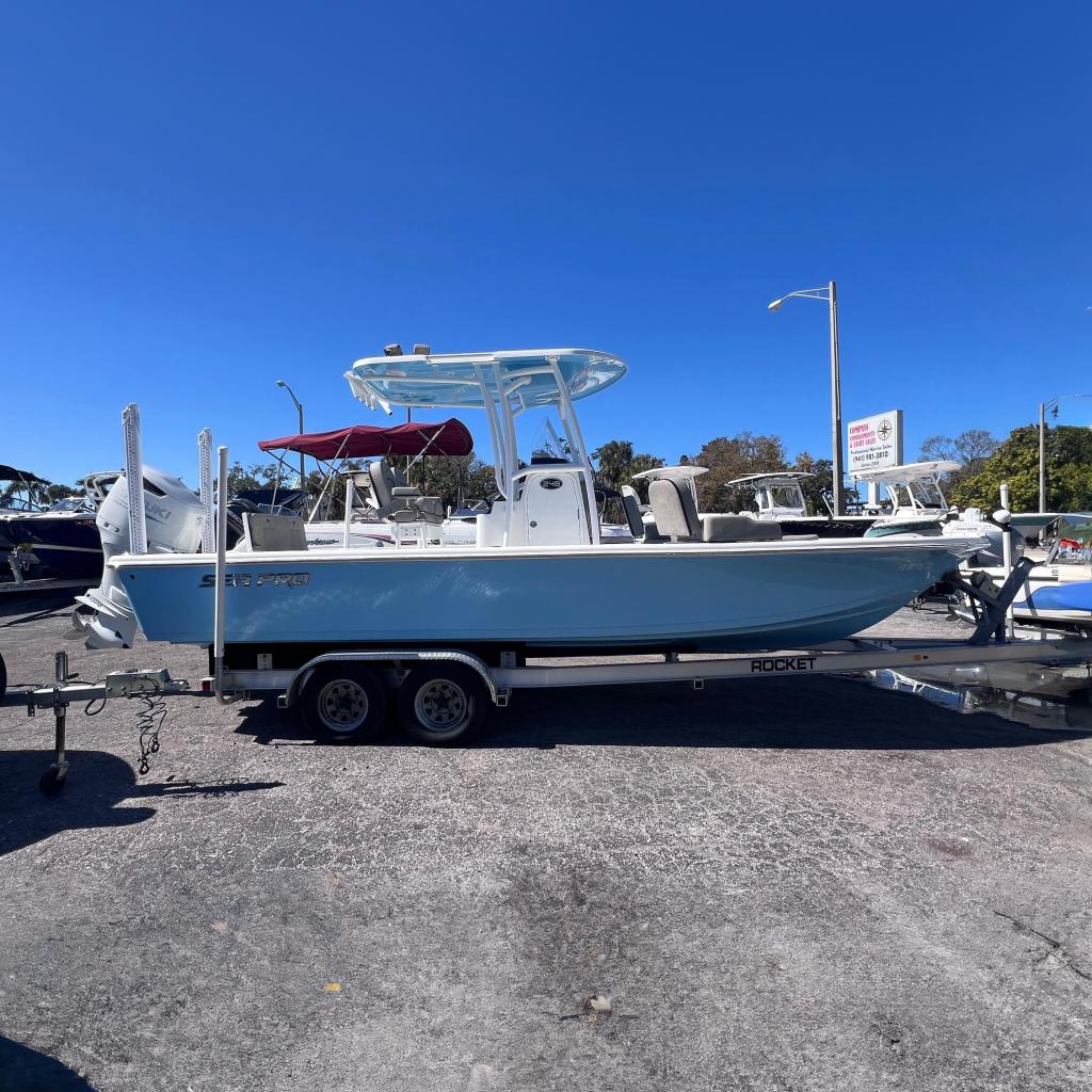2023 Sea Pro 248 Bay