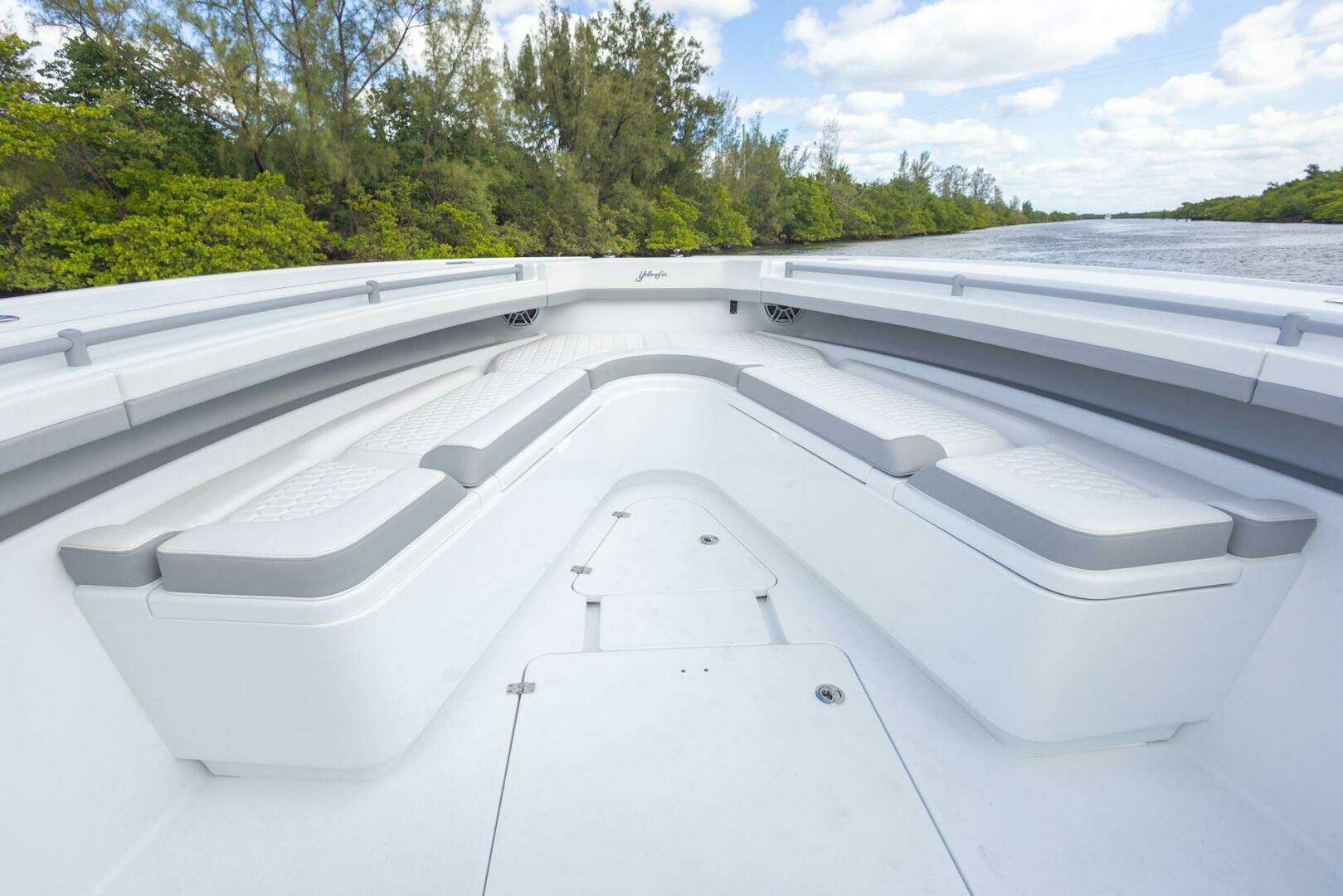2026 Yellowfin 42 Offshore - Image 10