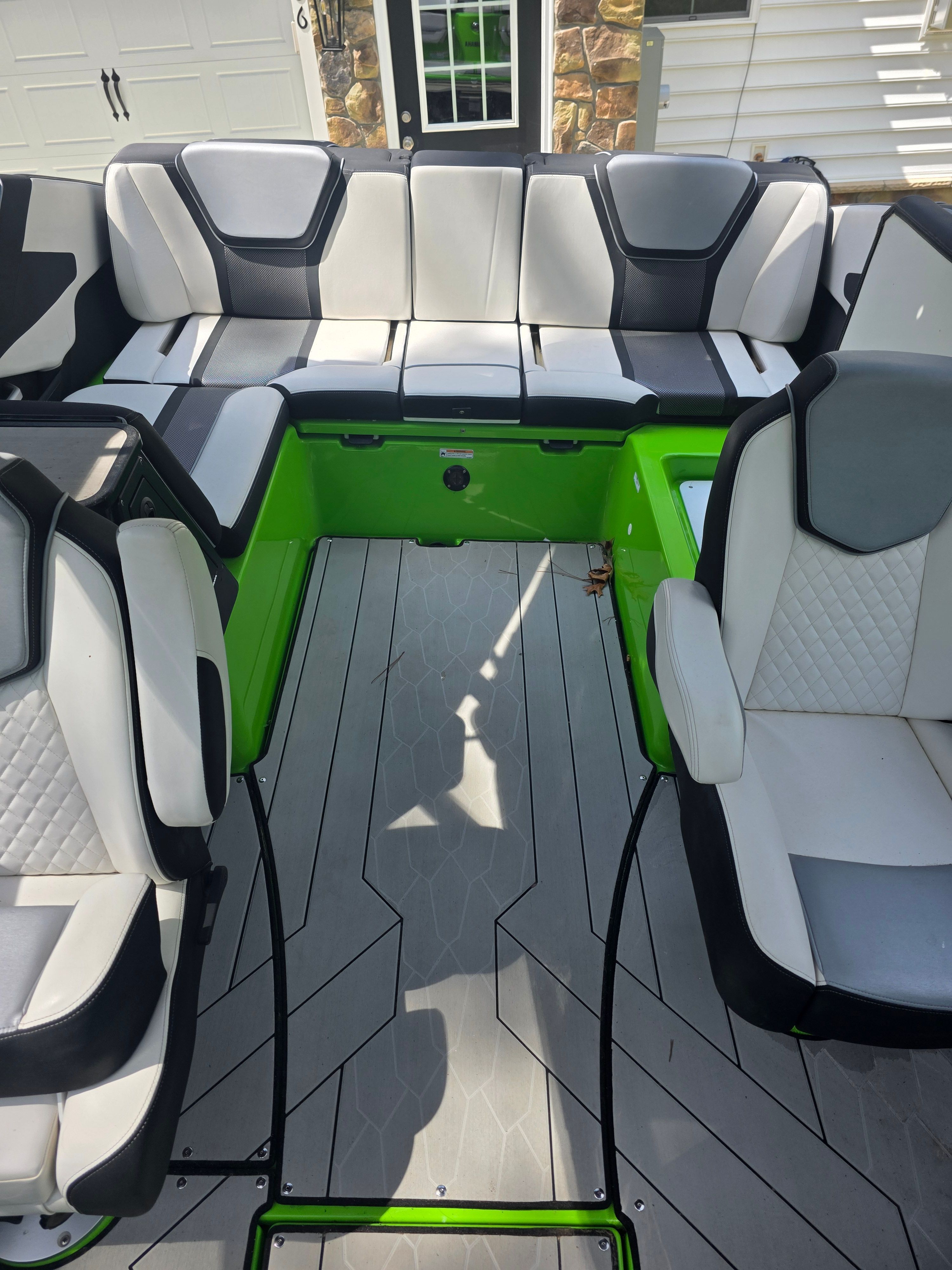 2022 Yamaha Boats 255XD - 7