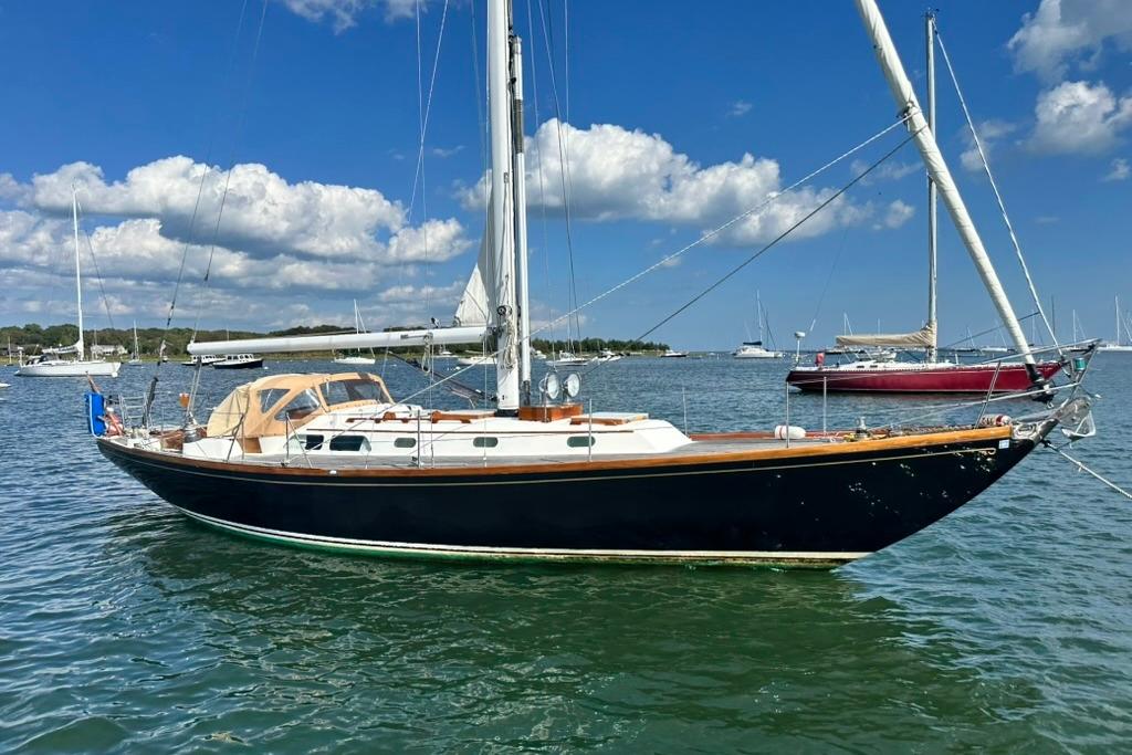 1982 Hinckley Bermuda 40 MKIII