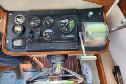 1985 Wasque Down East Cruiser dashboard with gauges and controls.