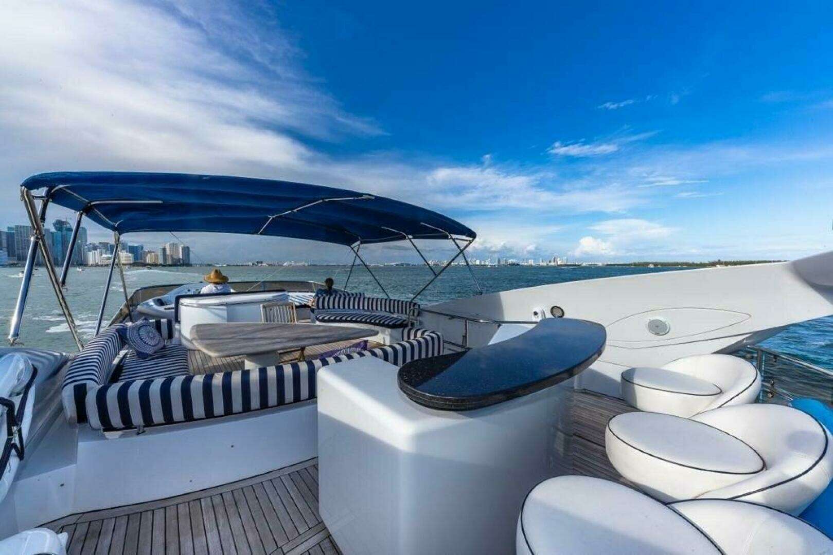 2003 Sunseeker 82 Yacht - Image 5