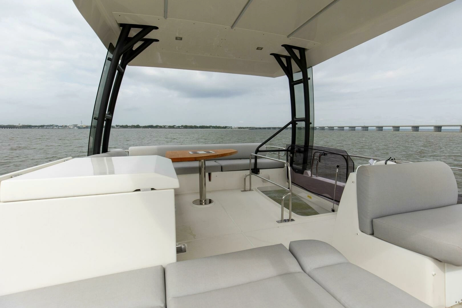 2023 Prestige 460 Flybridge - Image 35