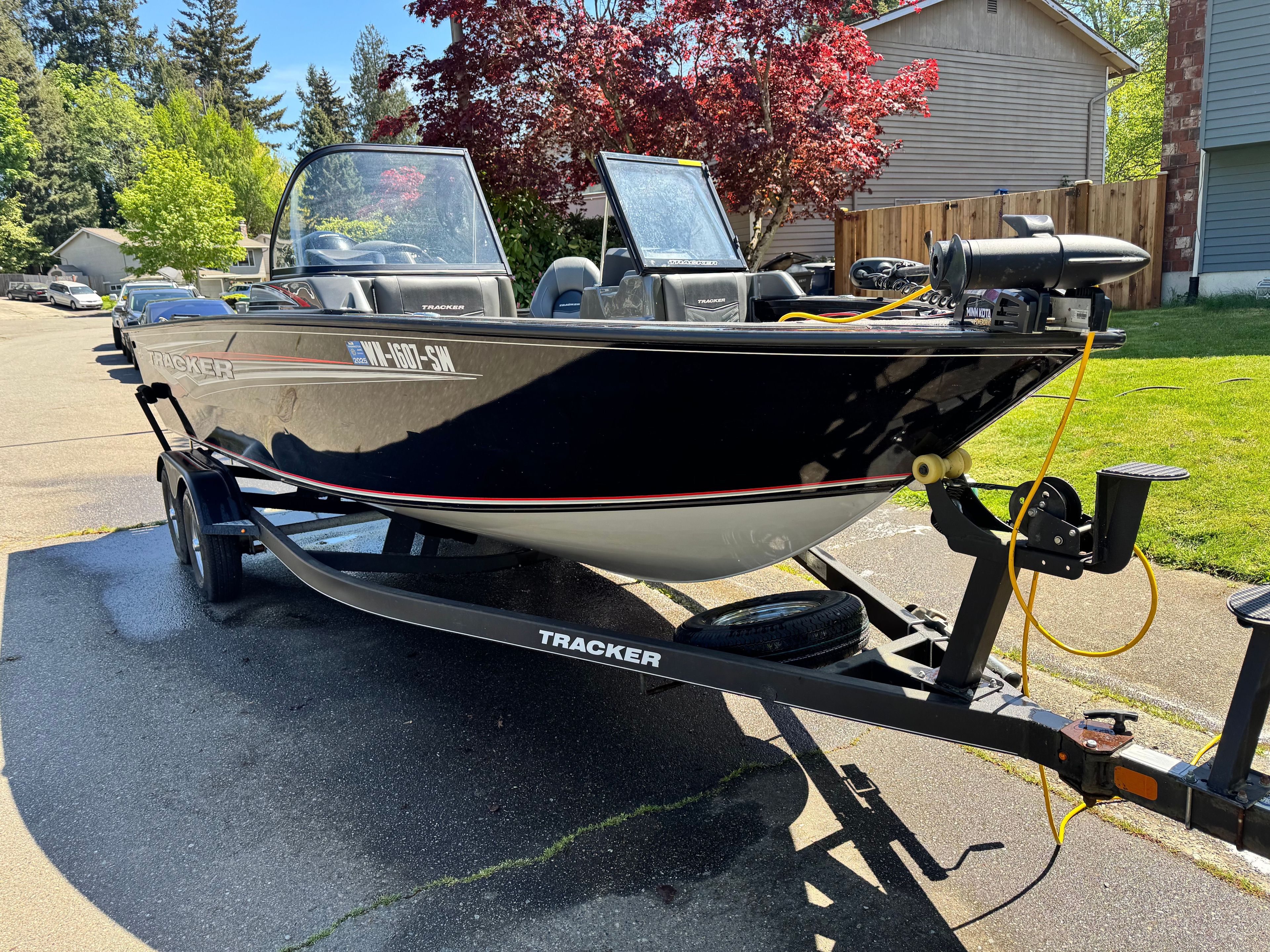 2020 Bass Tracker Targa V 19 - 7