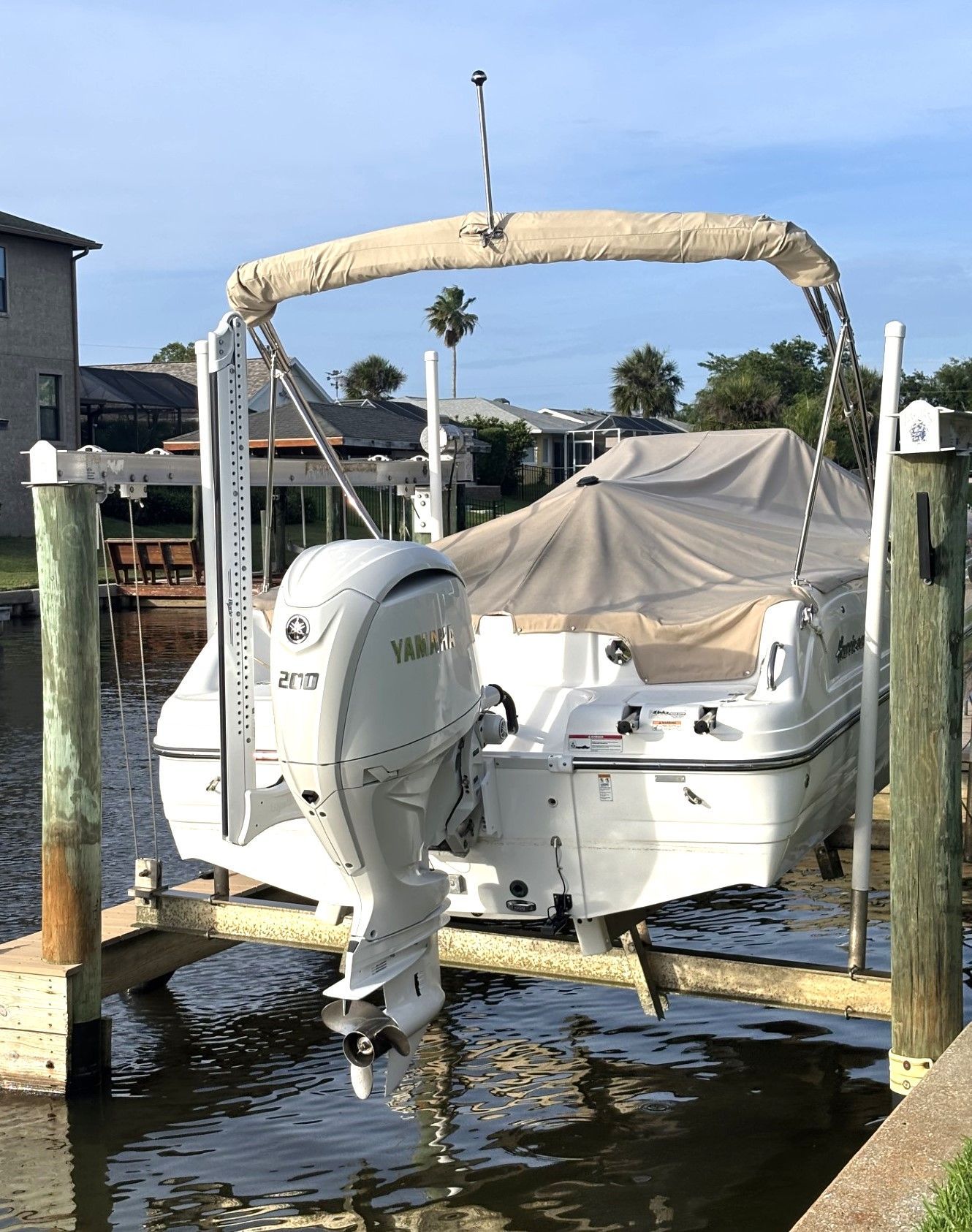 2025 Hurricane SunDeck Sport 231 OB - 22