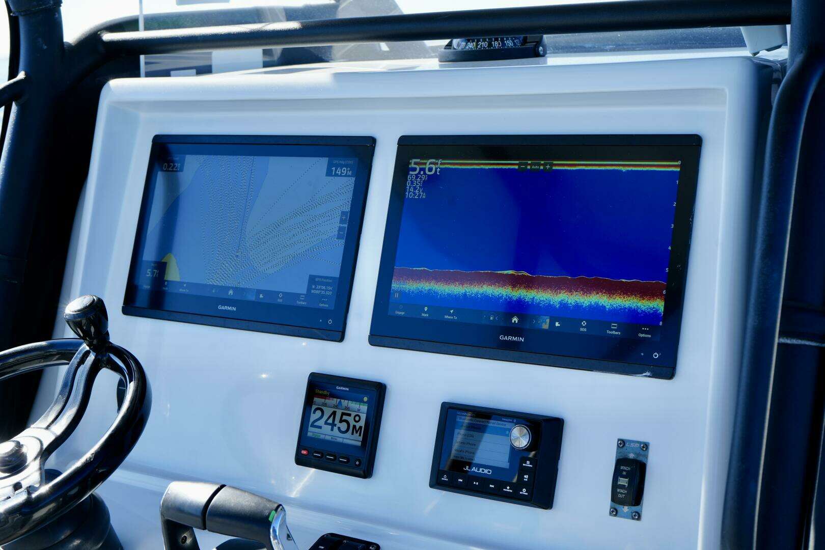 2023 Yellowfin 32 Offshore - Image 20