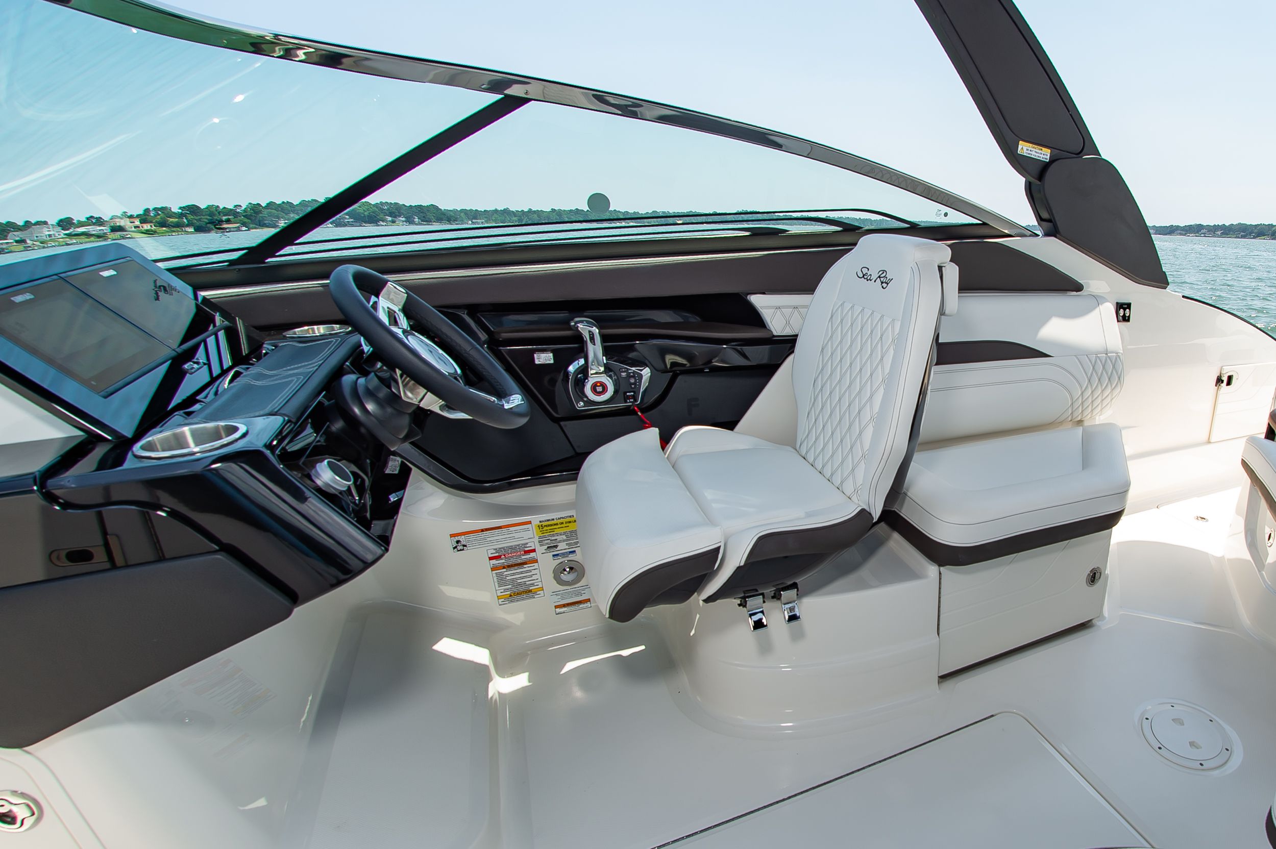 2023 Sea Ray SLX 260 - 19