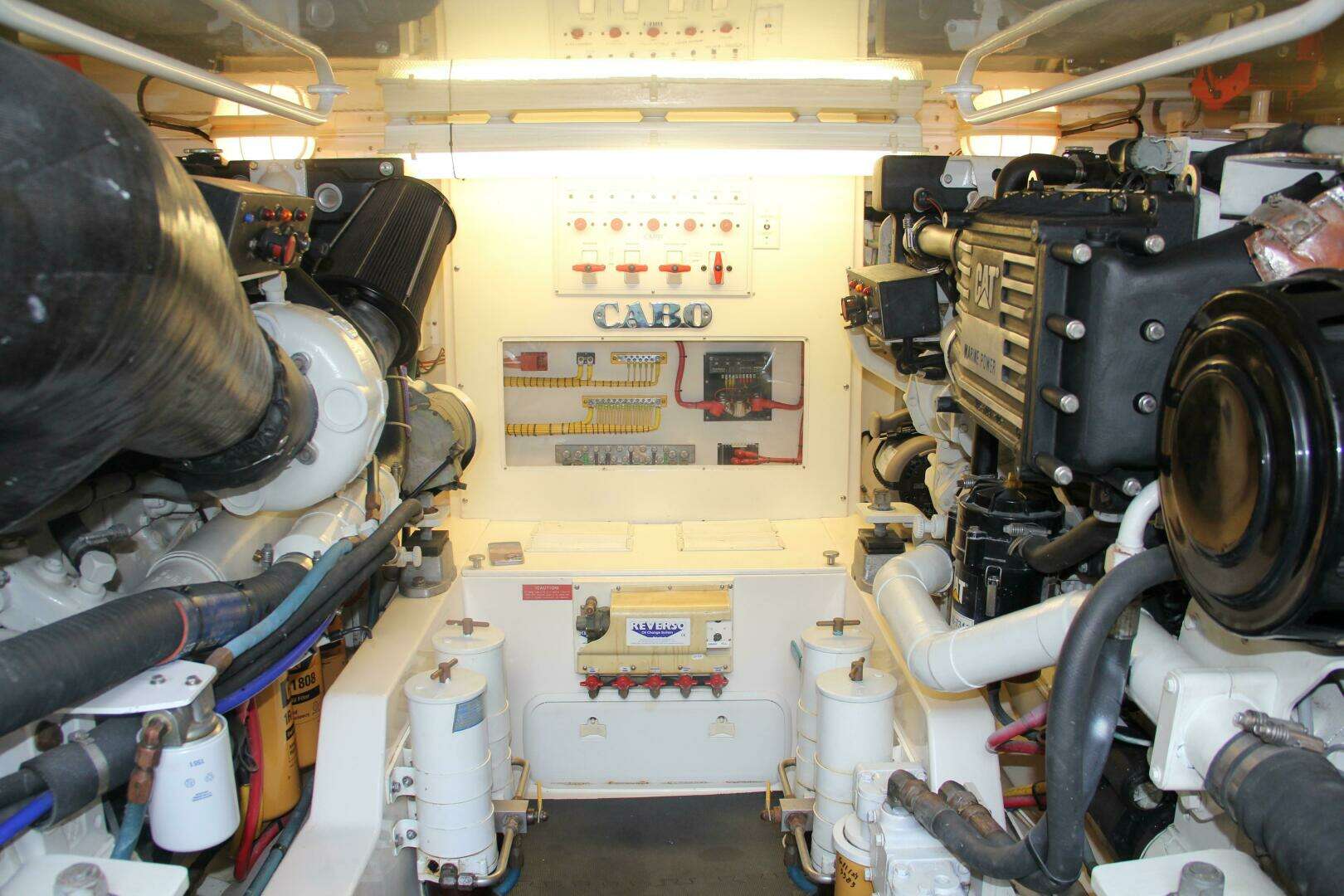 2004 Cabo 48 Flybridge - Image 60